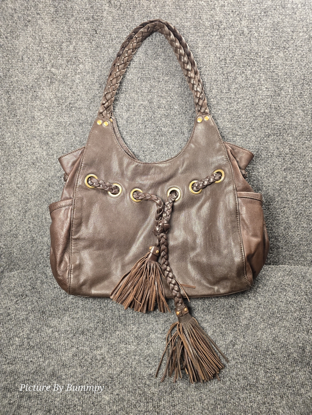 Classic Brown Leather Tassel Shoulder Bag - Unbranded